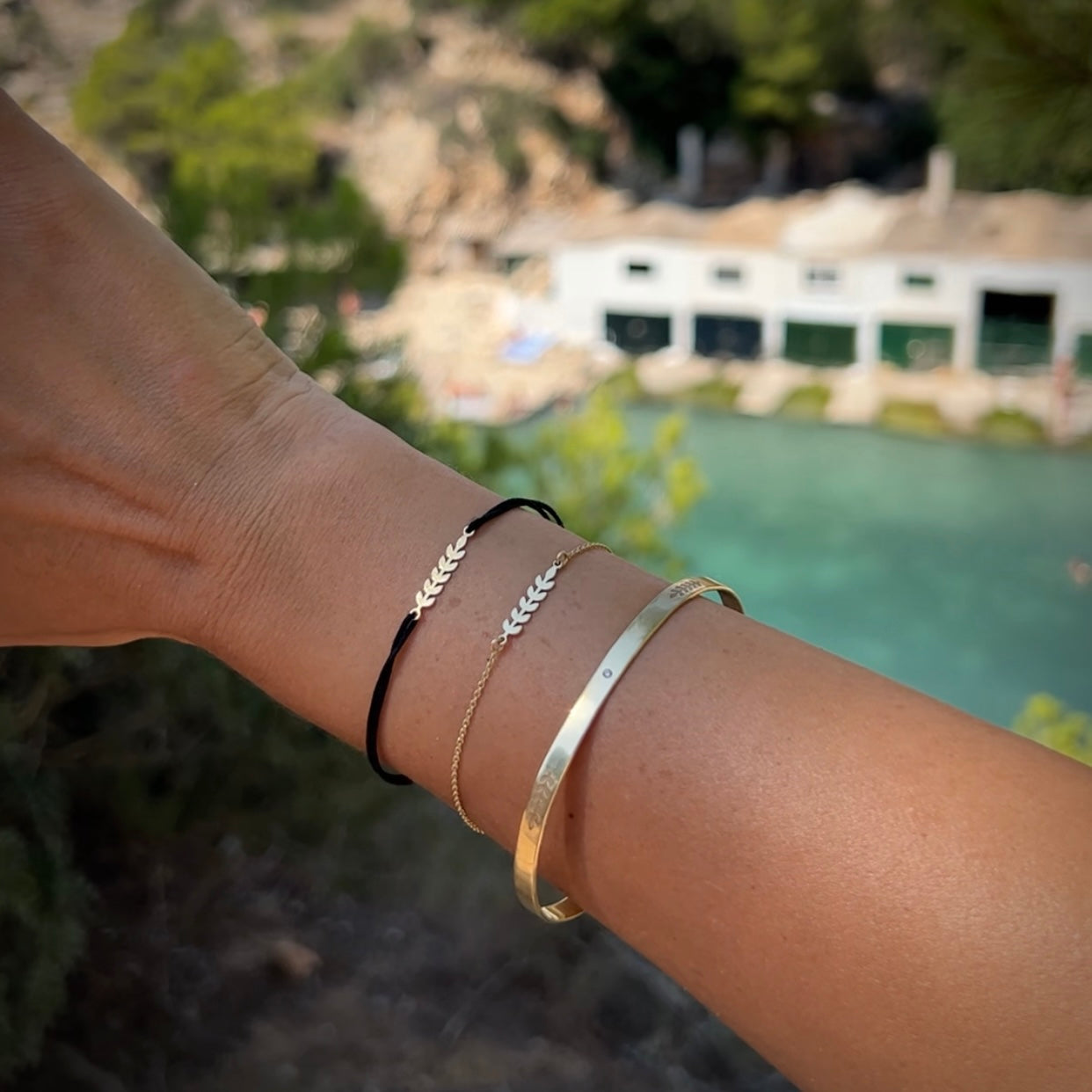 Cadou | Bijuterii Aur| Bijuterii Premium| Bijuterii Exclusiviste| Colier Aur| Gold Jewelry |Exquisite Jewellery| Cadou femei| Gold Necklace| Aur Roz| Rose Gold| Spic de Grau| Aur Alb| Aur Galben| Bijuterii Elegante| Coral| Bijuterii inspirate din natura| Nature Inspired Concept