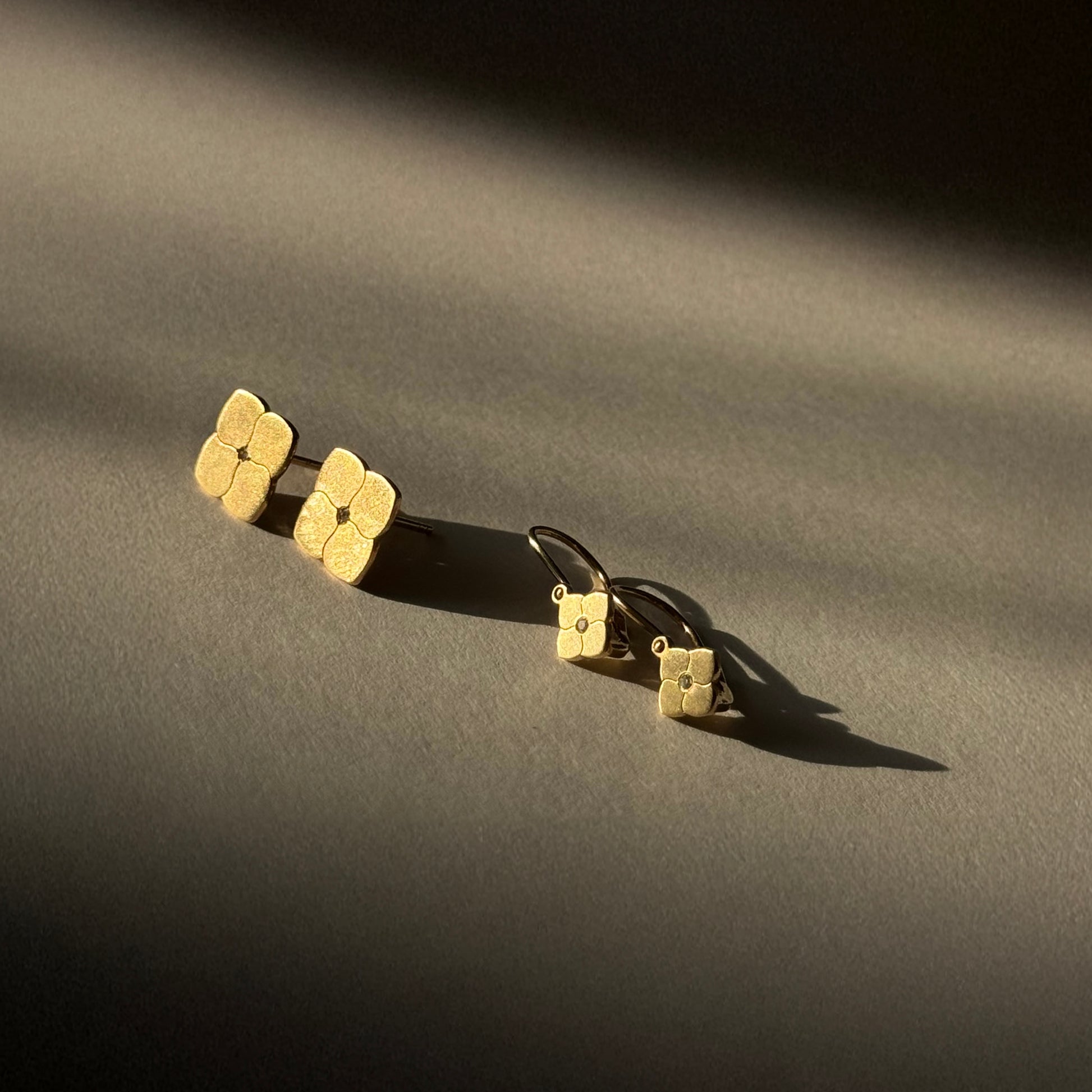 Cercei din Aur Cu Diamant| Cercei Femei din Aur| Cadou Femei| Fine Gold Jewelry|Diamond Gold Jewelry| Gift for Women| Diamond Gold Earrings| Fine Gold Jewelry